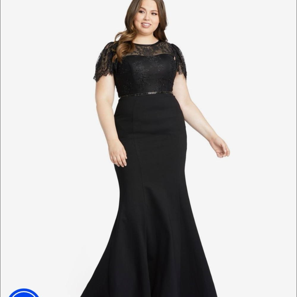 Mac Duggal Black Flutter Sleeve Gown